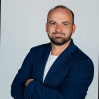 Erik Batalik