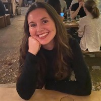 Olivia (Robin) Herold