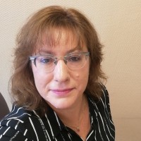 Suzanne Wrona