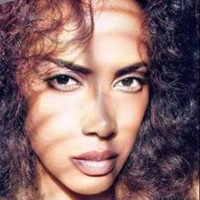 G. Simone Clay