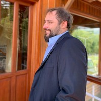Luis Arias