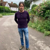 Ian East