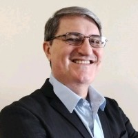 Emerson Arai Hammes