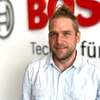 Dr. Daniel Kühbacher