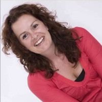 Corine van den Thillart