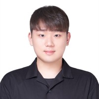 Dong Un Lee