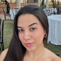 Maria Eduarda Camargo