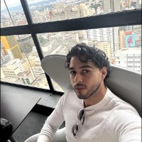 Luis E Castillo
