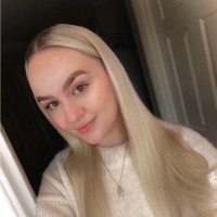 Acacia Reeve