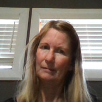 Vicki Aa
