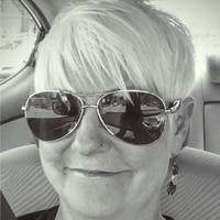Kim LaRowe