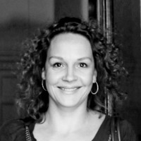 Nina Schwarz