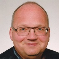 Prof. Dr. Dirk van den Boom