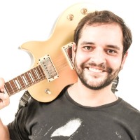 Andrei Neves