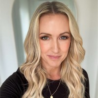 Stephanie Steel, Css
