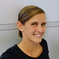 Iris Knienieder