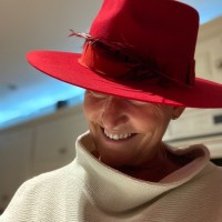 Nicole Picot