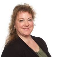 Katja Staveren, Van