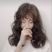 Flora Zhu