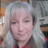 Bobbi Simon