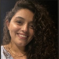 Büşra Bakan