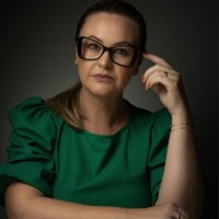 Simone Kaefer