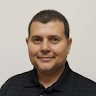 Emiliano Flores