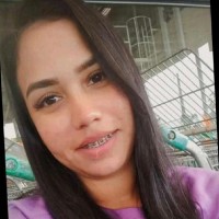 Ana Karoline Menezes