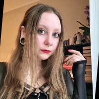 Elīna Knospiņa
