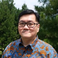 Aris Hartono