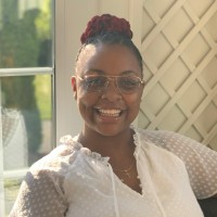 Lynnae W -F