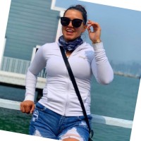 Lizzy F