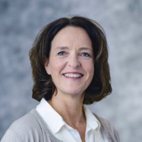 Esther Veltman