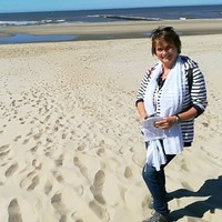 Marianne De Vries
