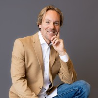 Chris Bauer