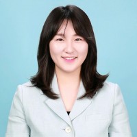 Yeojeong Shin