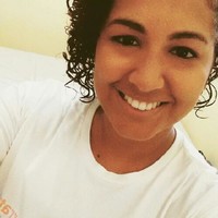 Tainá Barbosa