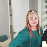 Lindsay Rivett, Cam