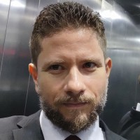 Adriano P Scherbach