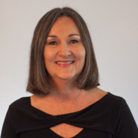 Karen Enis