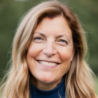 Lauren S Moores, PhD