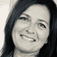 Kelly Van Den Houte