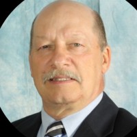 Larry Vieth