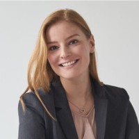 Dr. Annika Piroth