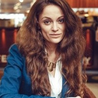Алиса Попова