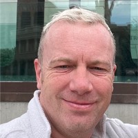 Chris Lenhart