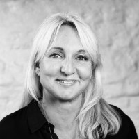 Anne Stokke