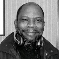 Robert Adé
