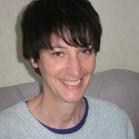 Caroline Hibbs