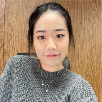 Vicky Deng